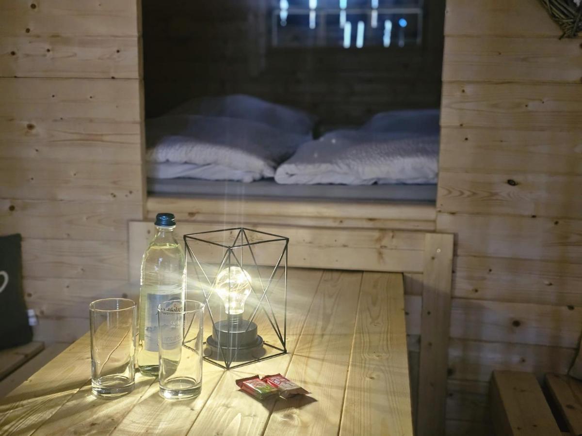 Schlaffass Mit Wellness In Alter Scheune Seinsheim Luaran gambar